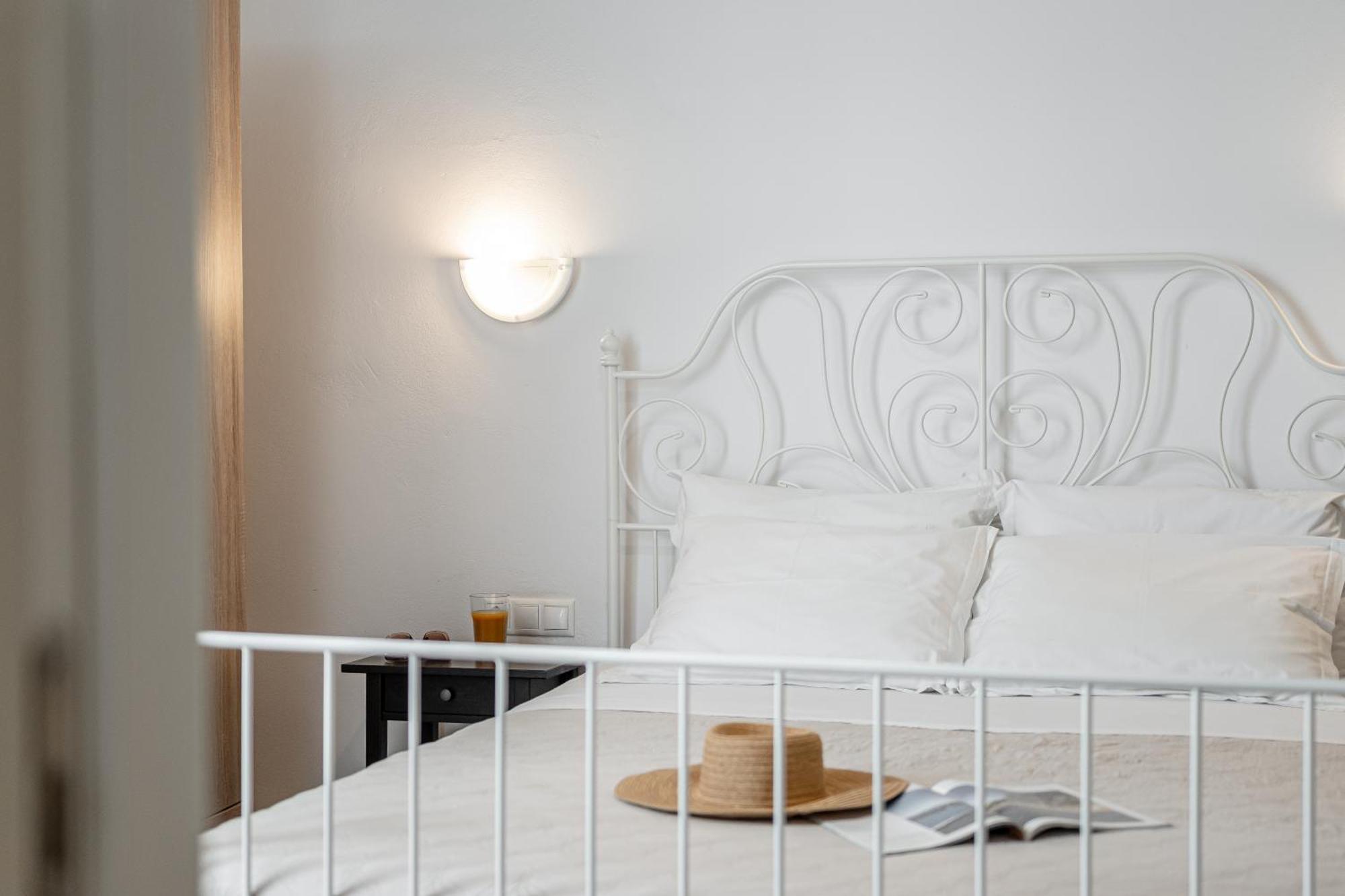 Appartamento The White Stone House Naxos City Esterno foto